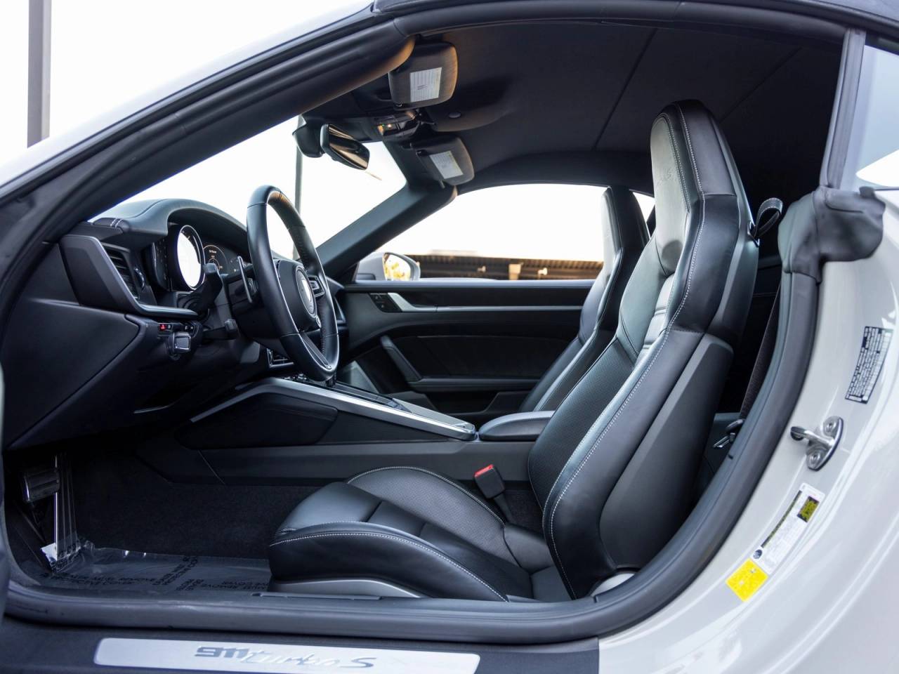 2021 Porsche 911 911 Turbo S Cabriolet (MY21)