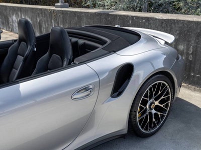 2015 Porsche 911 911 Turbo S Cabriolet