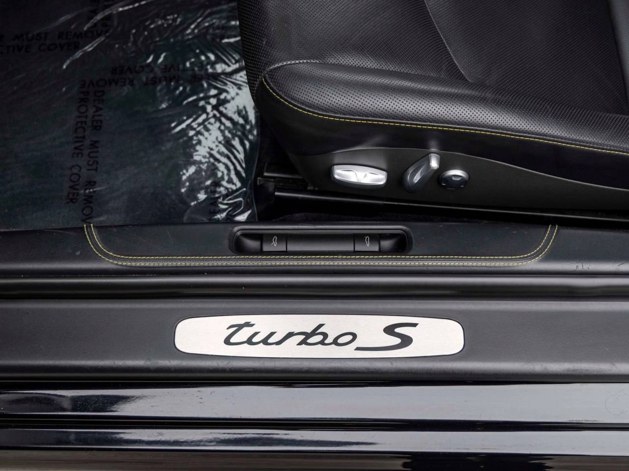 2011 Porsche 911 911 Turbo S Cabriolet