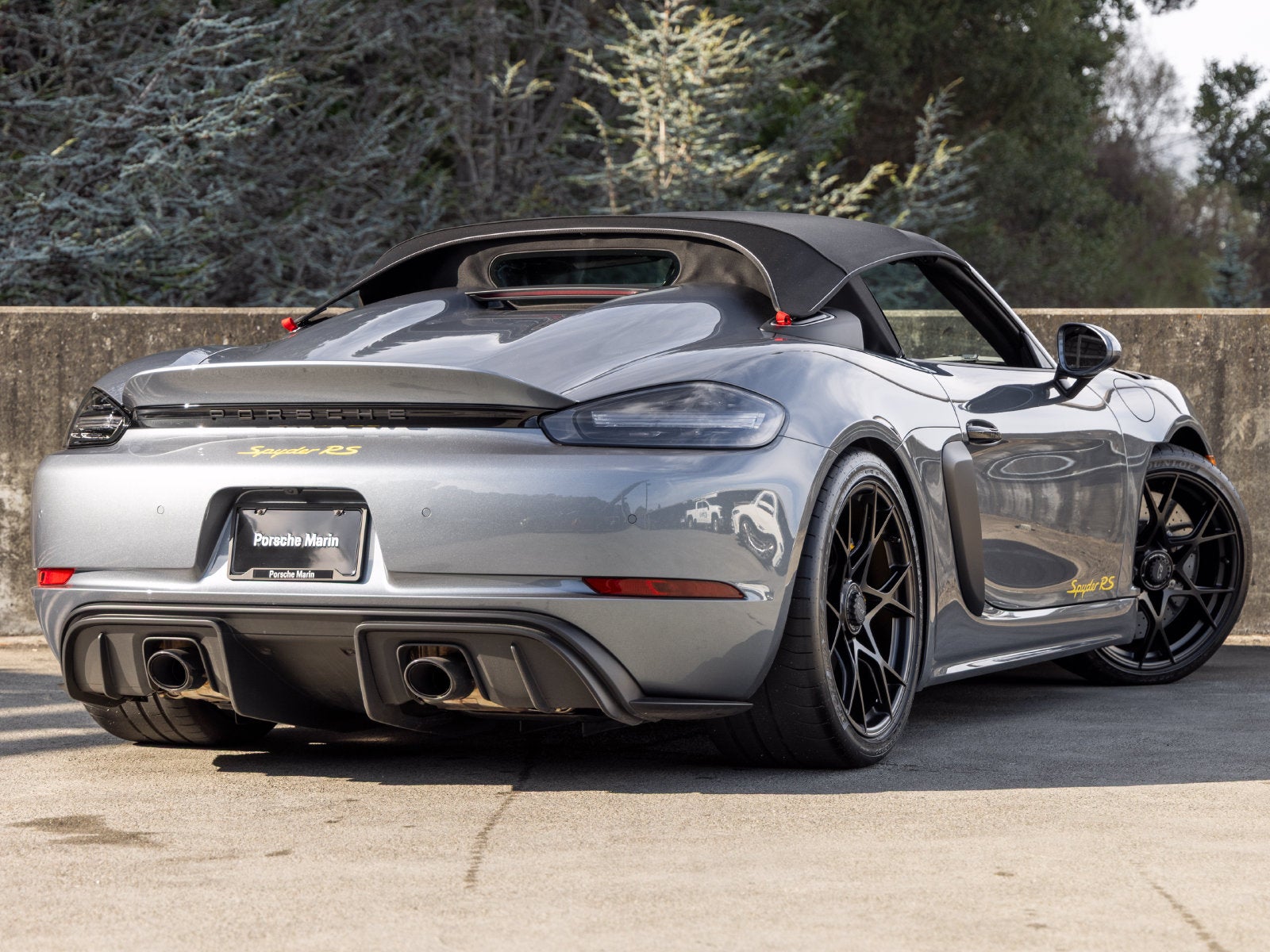 2025 Porsche 718 718 Spyder RS