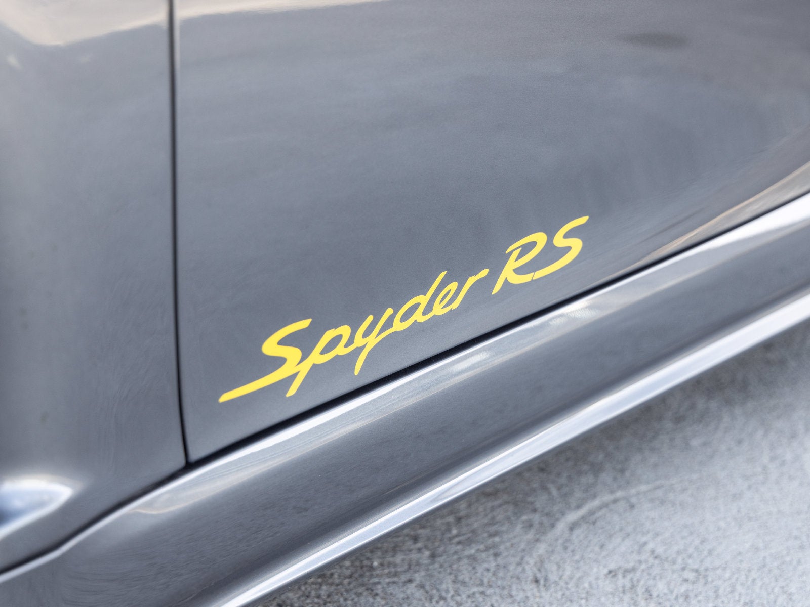 2025 Porsche 718 718 Spyder RS