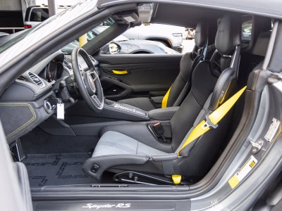 2025 Porsche 718 718 Spyder RS