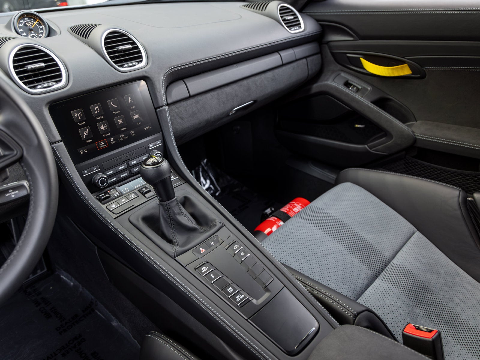 2025 Porsche 718 718 Spyder RS