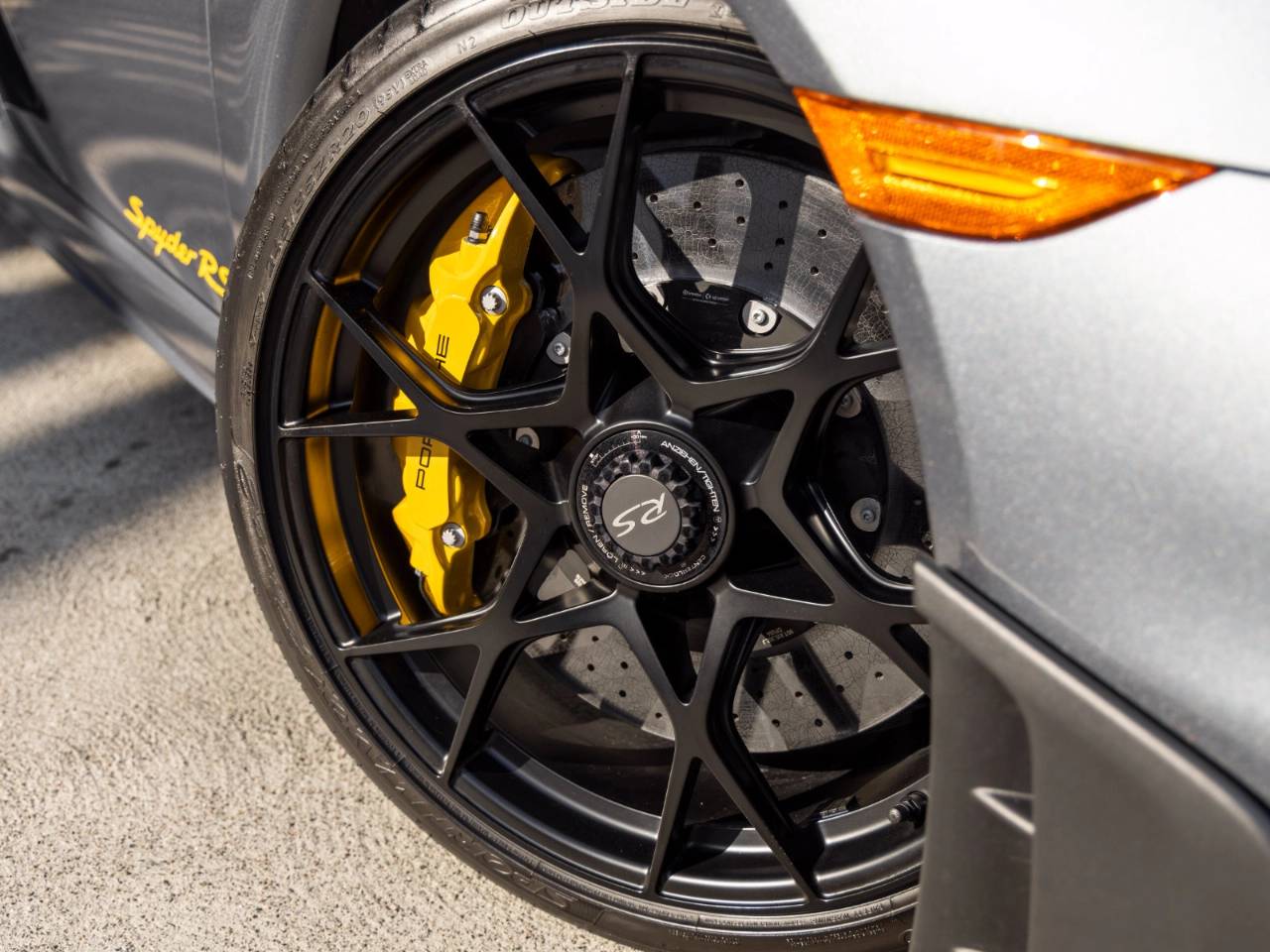 2025 Porsche 718 718 Spyder RS