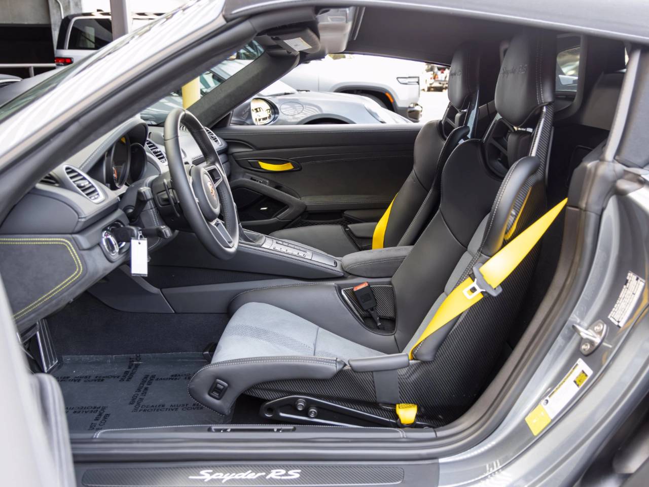 2025 Porsche 718 718 Spyder RS