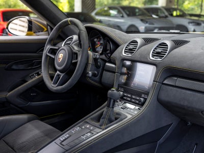 2025 Porsche 718 Spyder RS