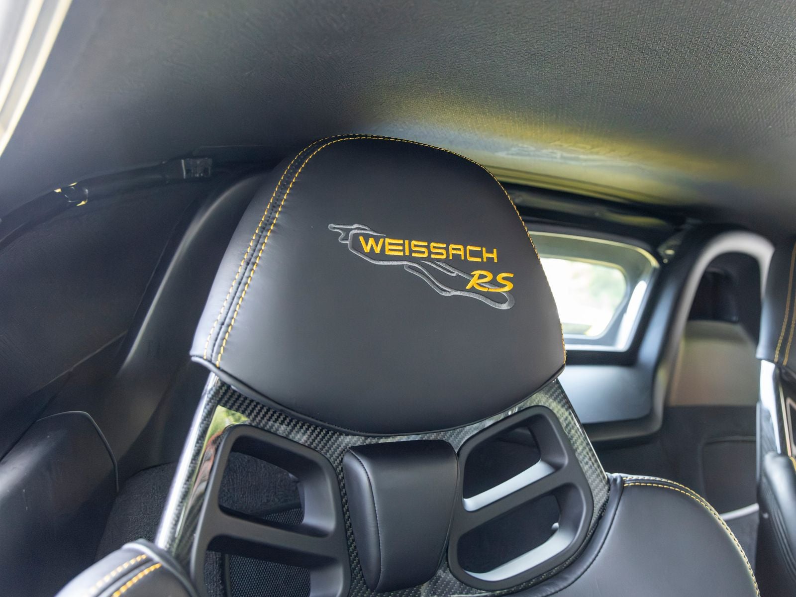 2025 Porsche 718 Spyder RS