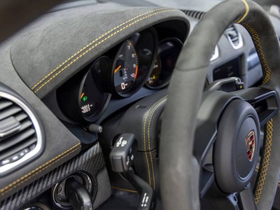 2025 Porsche 718 Spyder RS