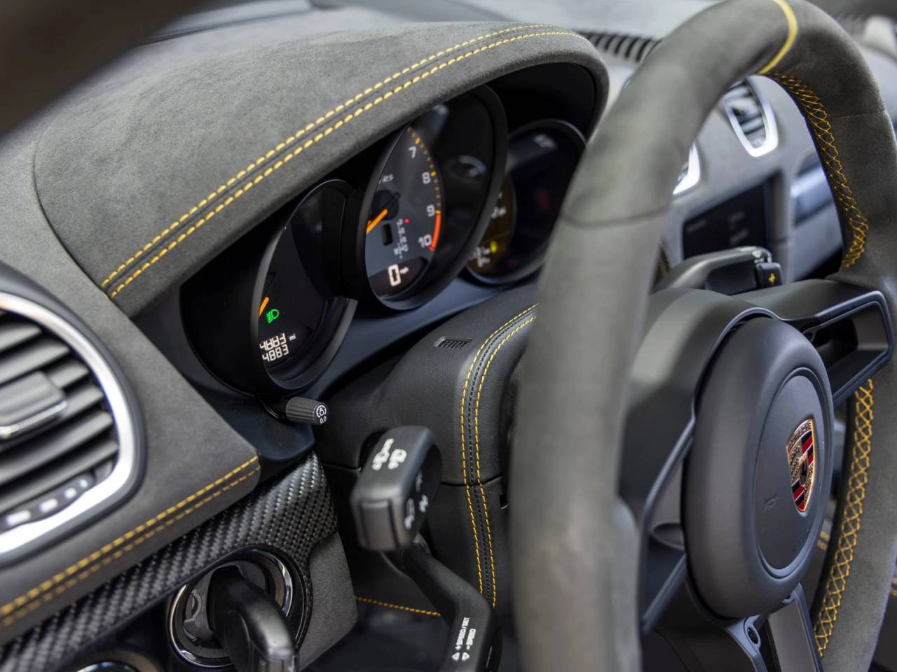 2025 Porsche 718 Spyder RS
