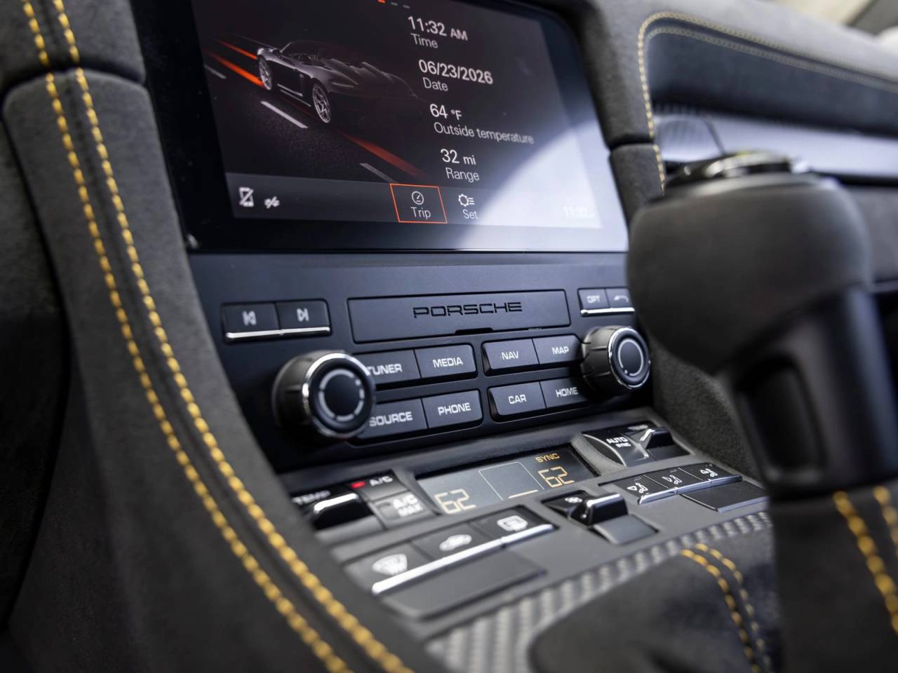 2025 Porsche 718 Spyder RS