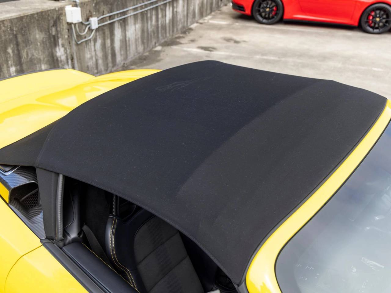 2025 Porsche 718 Spyder RS
