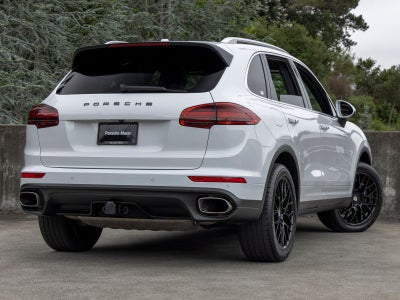 2016 Porsche Cayenne Cayenne