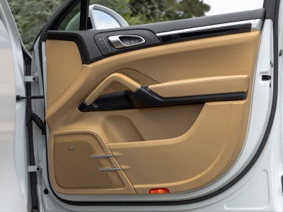 2016 Porsche Cayenne Cayenne