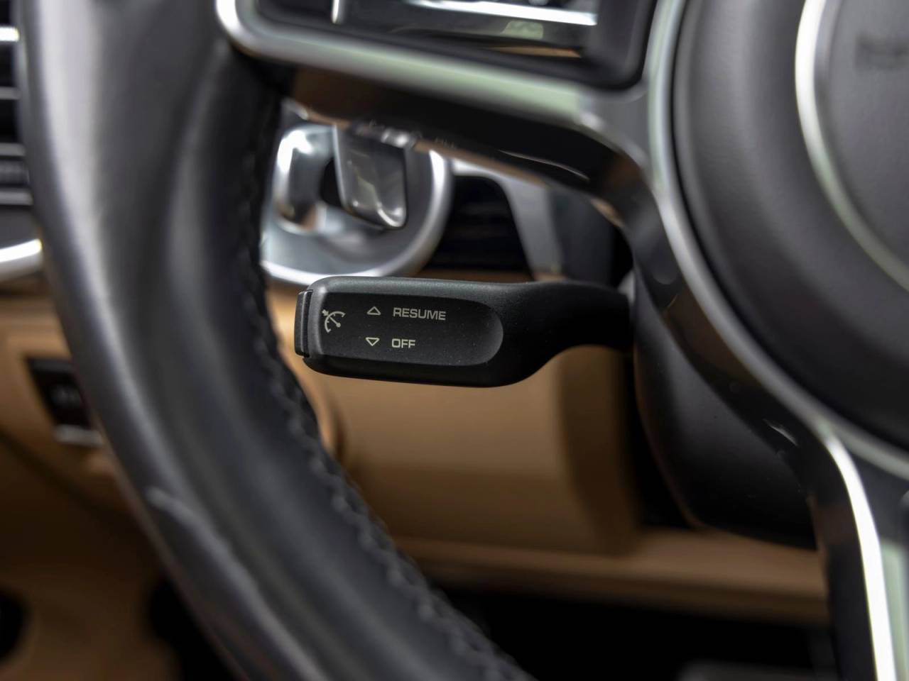 2016 Porsche Cayenne Cayenne