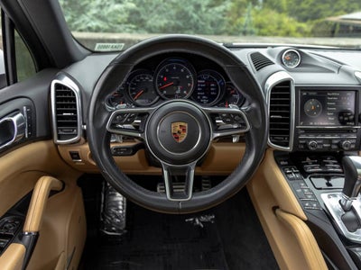 2016 Porsche Cayenne Cayenne