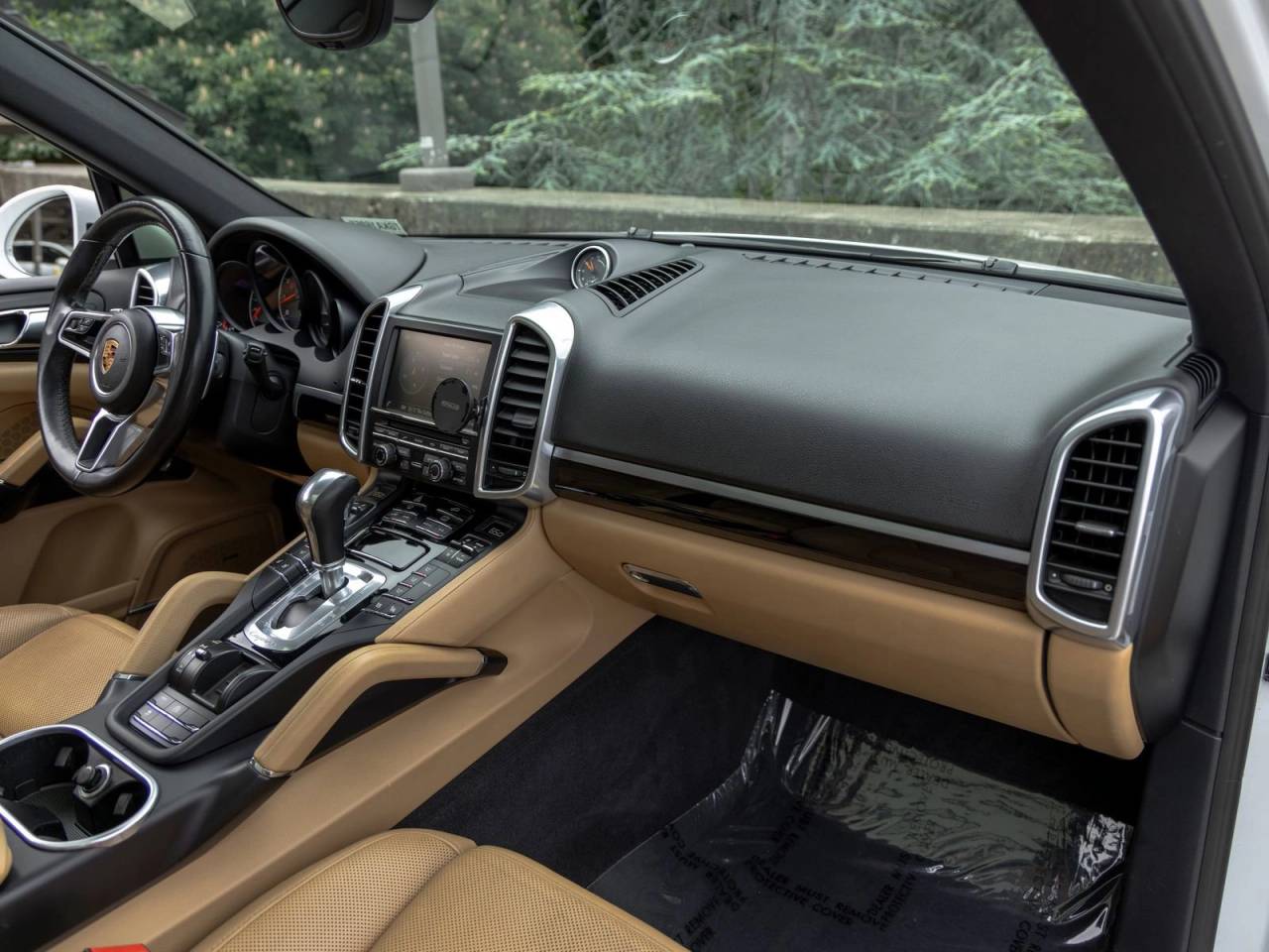 2016 Porsche Cayenne Cayenne