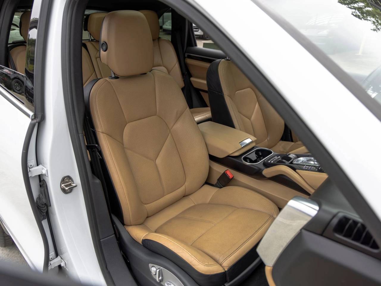 2016 Porsche Cayenne Cayenne