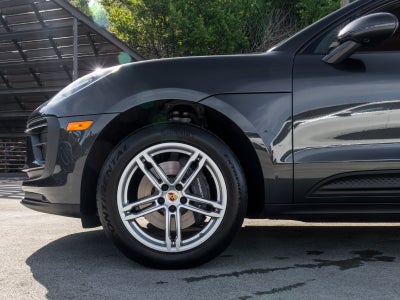 2023 Porsche Macan Macan