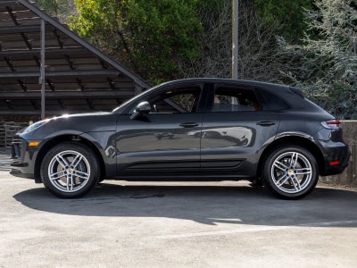 2023 Porsche Macan Macan