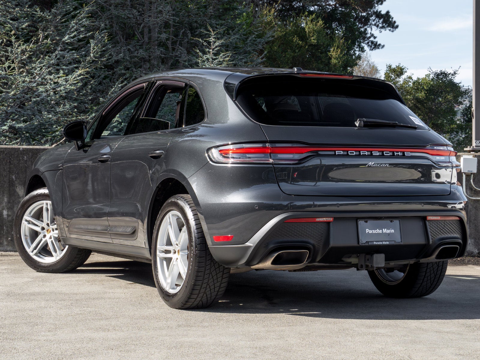 2023 Porsche Macan Macan