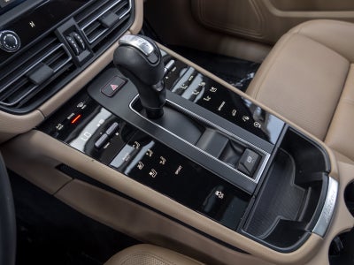 2023 Porsche Macan Macan