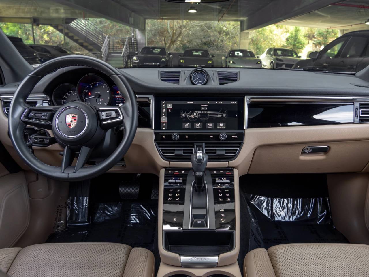 2023 Porsche Macan Macan