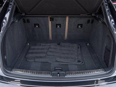 2023 Porsche Macan Macan