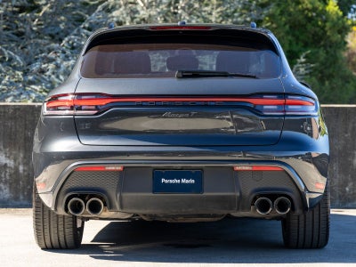 2023 Porsche Macan Macan T (MY23)