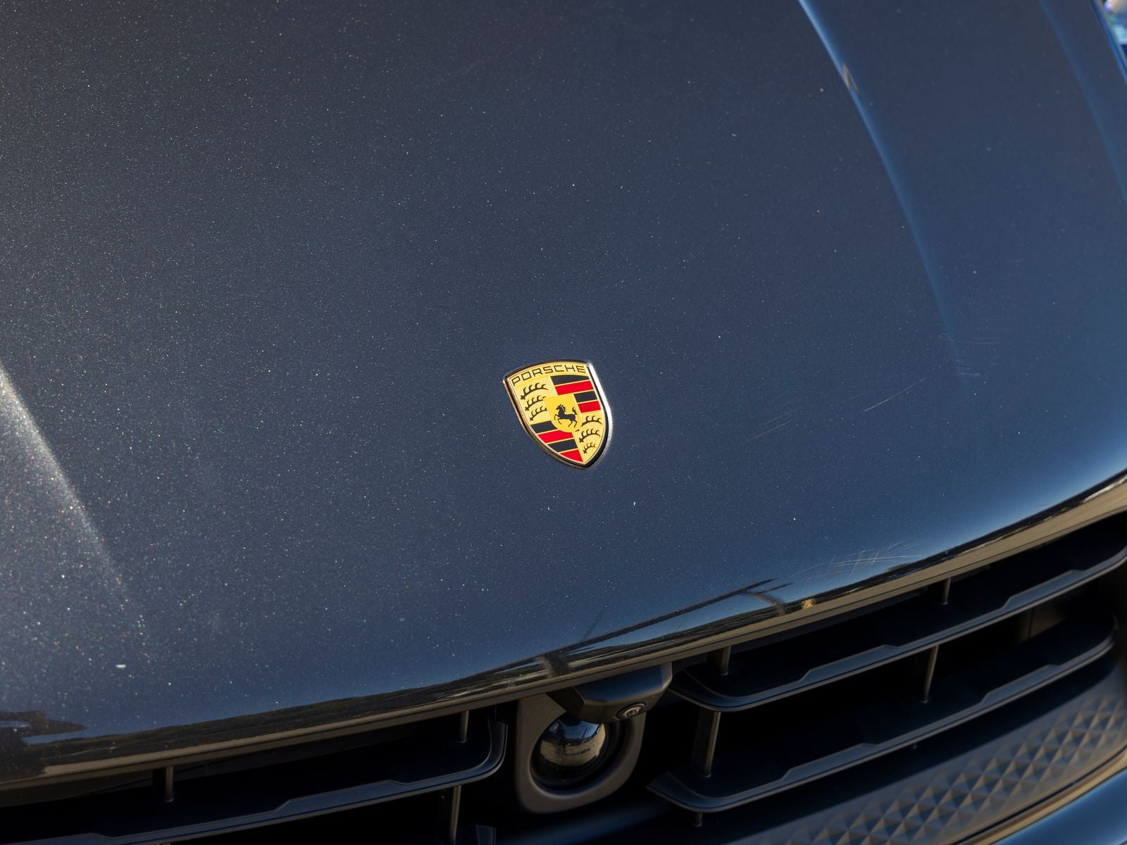 2023 Porsche Macan Macan T (MY23)