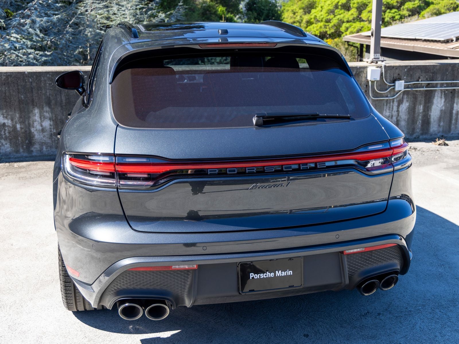 2023 Porsche Macan Macan T (MY23)