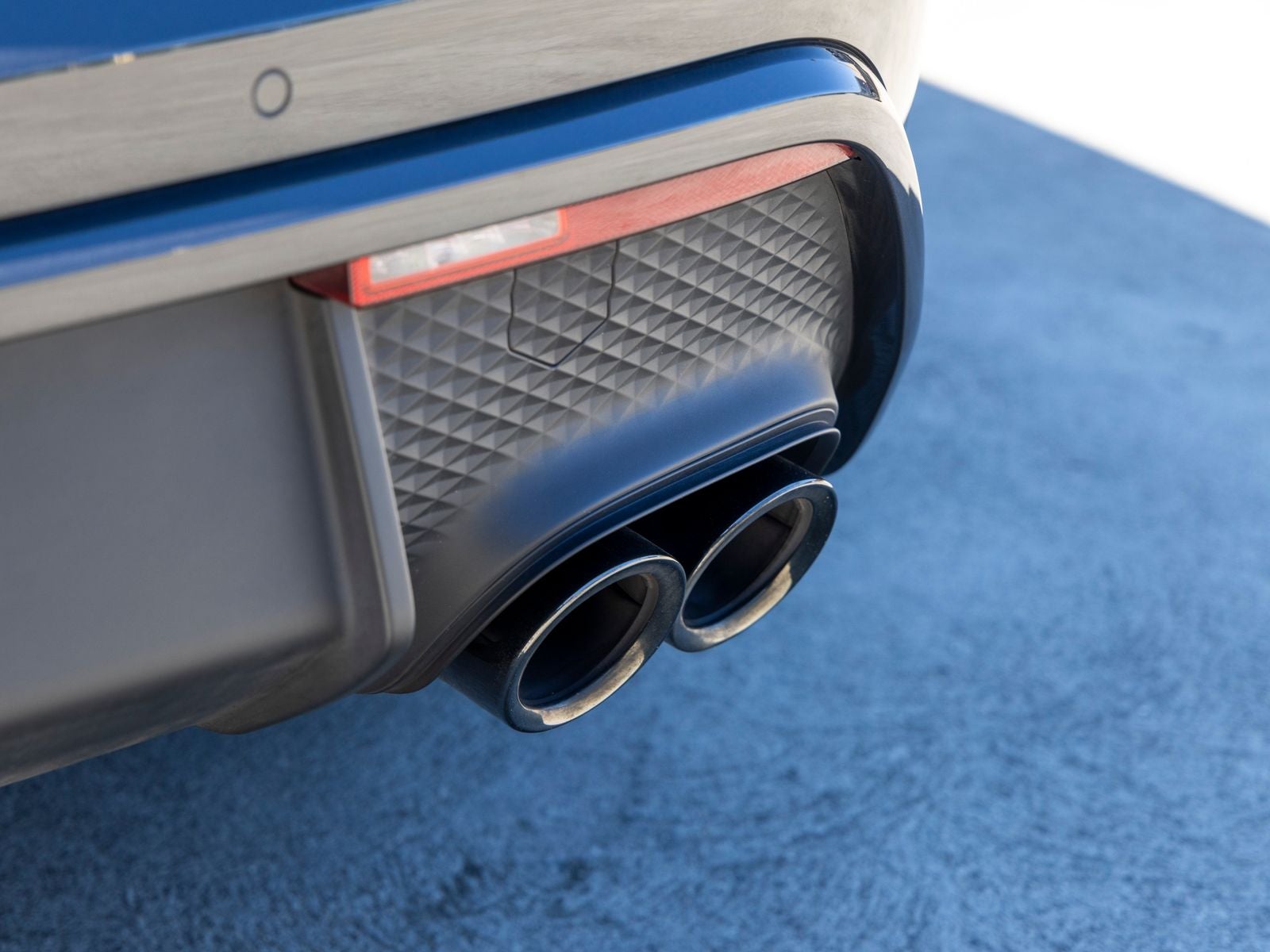 2023 Porsche Macan Macan T (MY23)