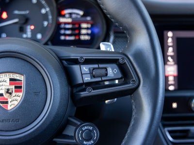 2023 Porsche Macan Macan T (MY23)