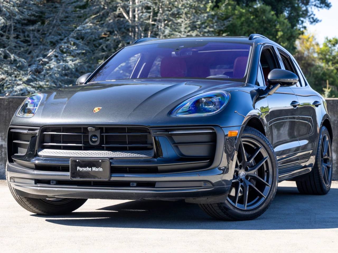 2023 Porsche Macan Macan T (MY23)