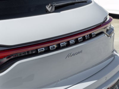 2025 Porsche Macan Macan