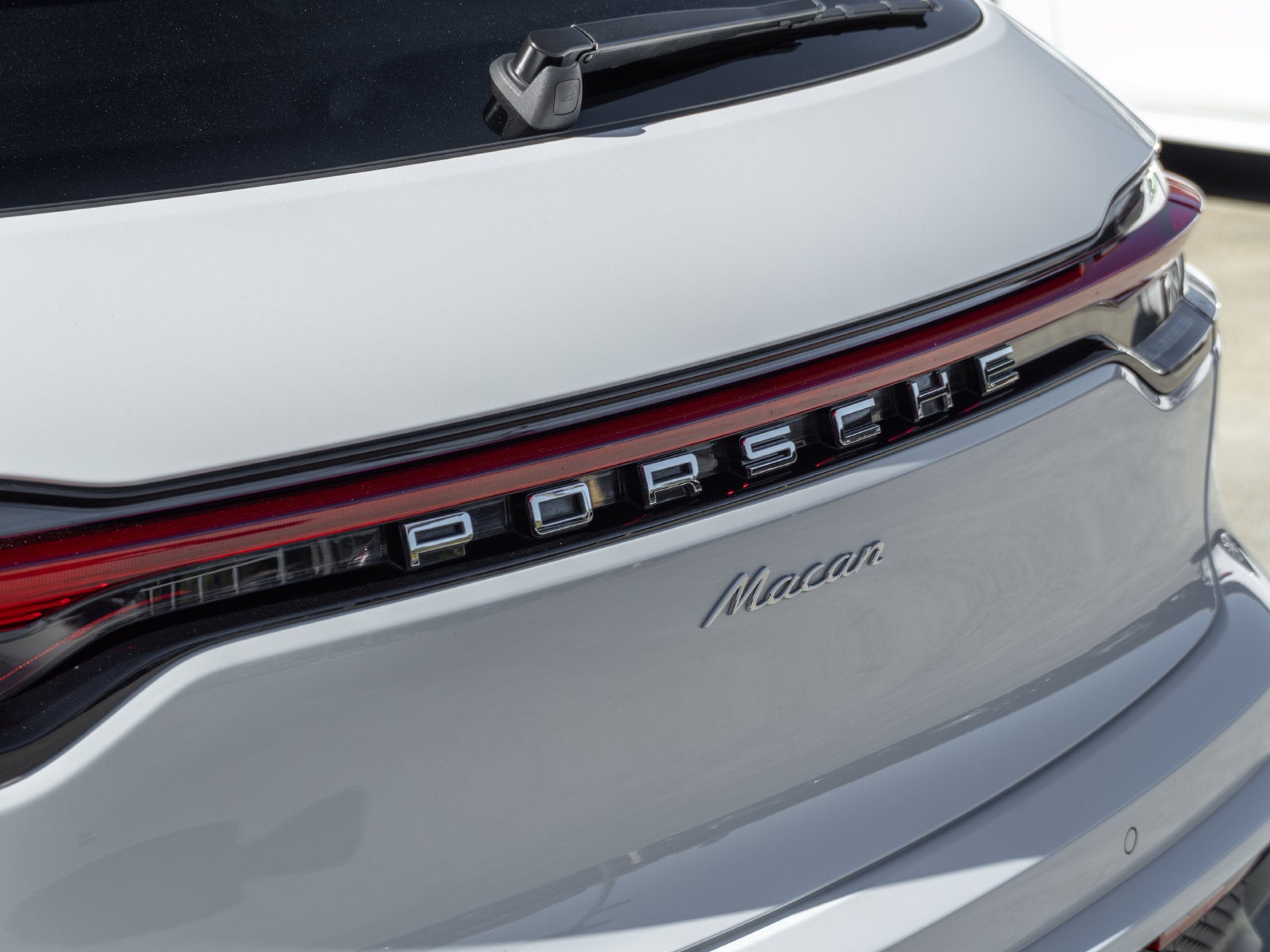 2025 Porsche Macan Macan