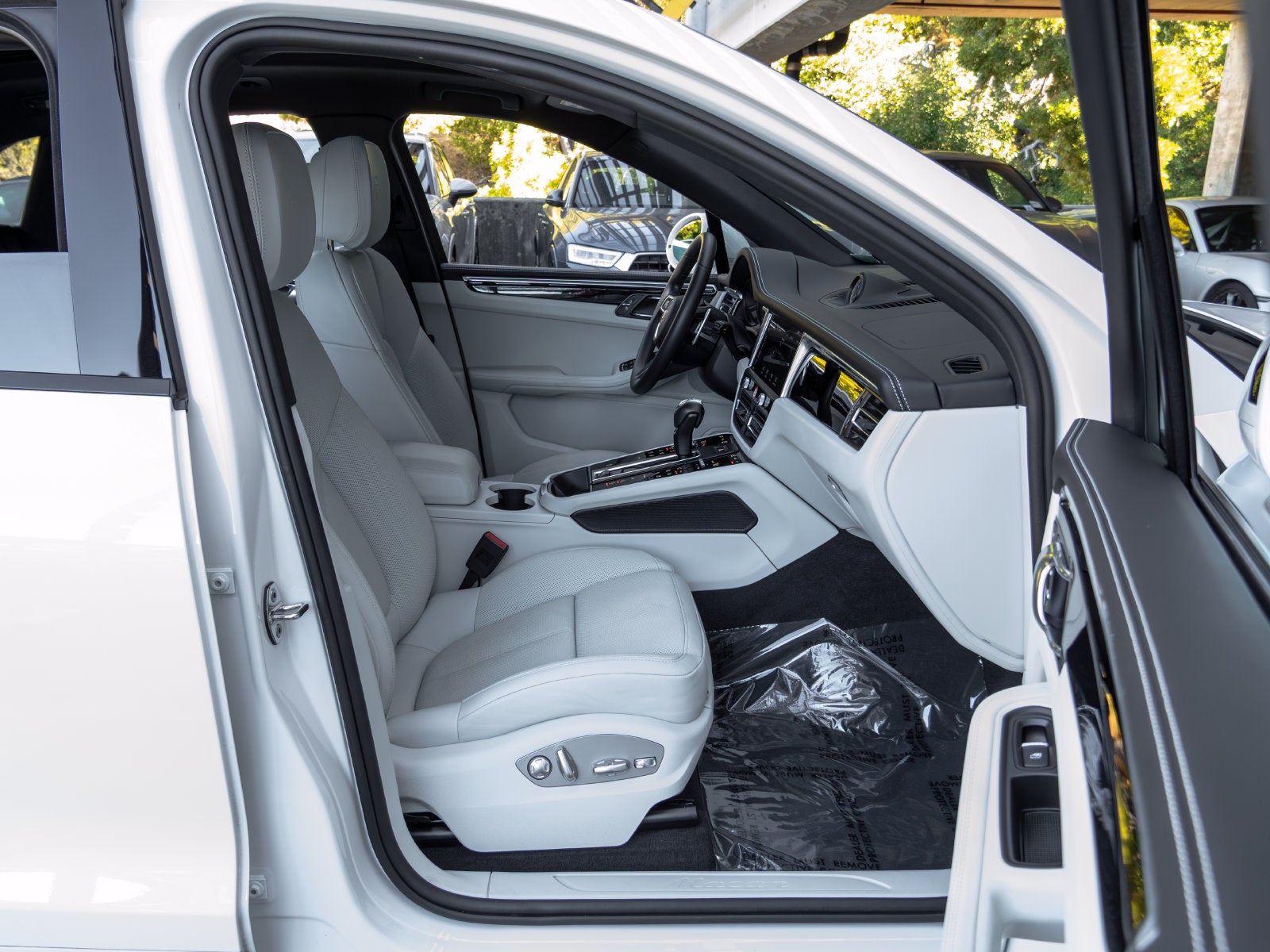 2025 Porsche Macan Macan