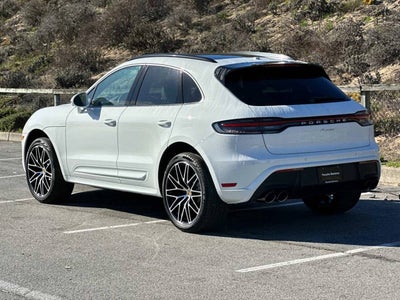2025 Porsche Macan Macan