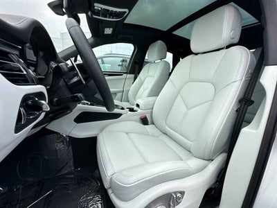 2025 Porsche Macan Macan