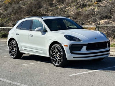2025 Porsche Macan Macan