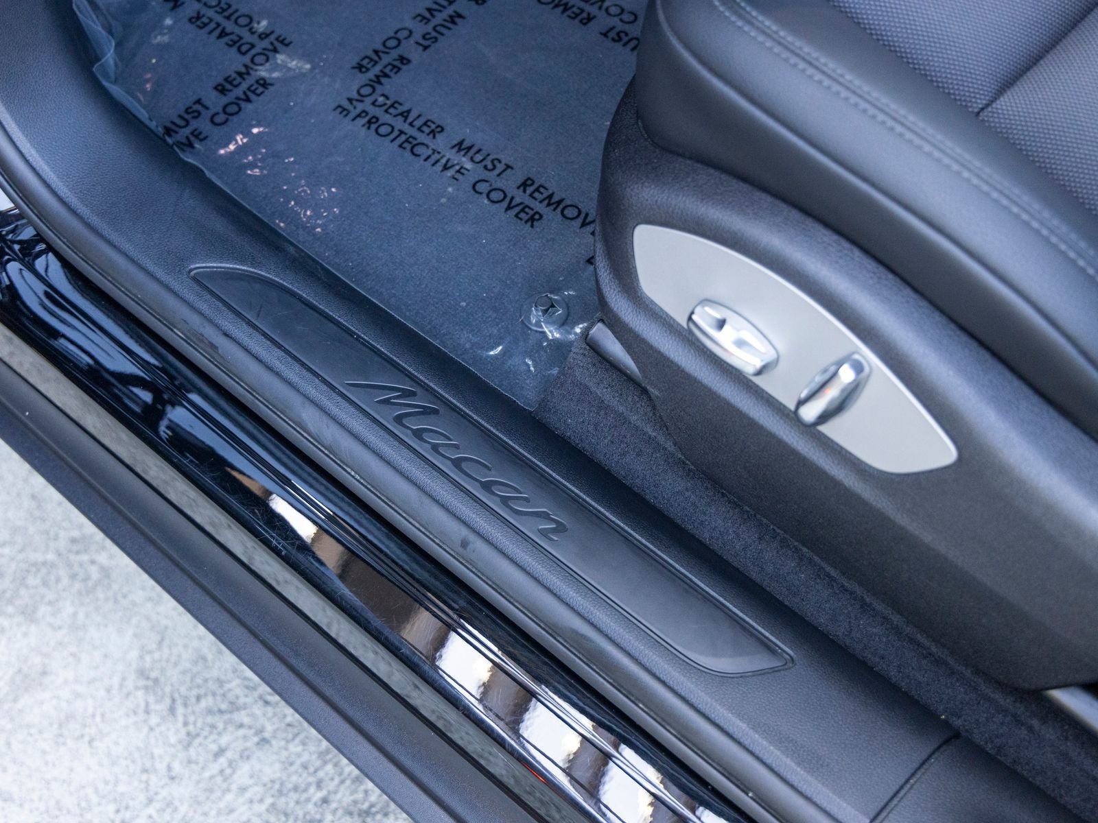 2025 Porsche Macan Macan