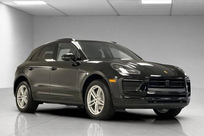 2025 Porsche Macan Macan