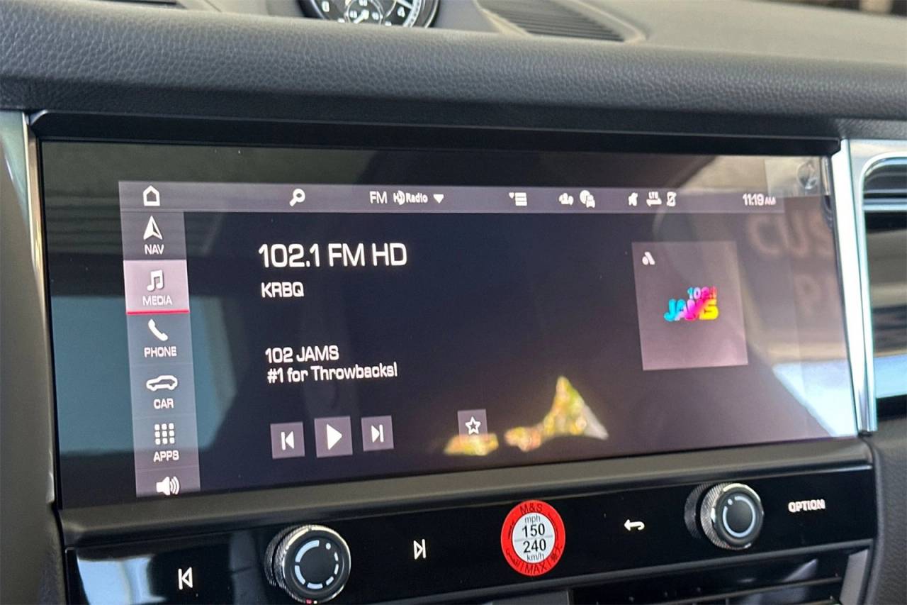 2025 Porsche Macan Macan