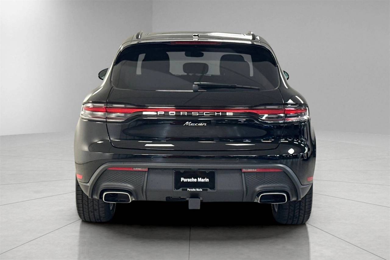 2025 Porsche Macan Macan