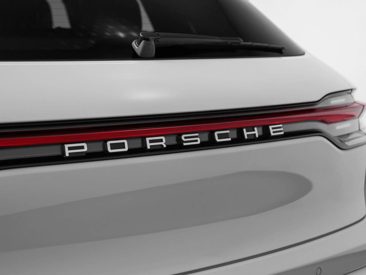2025 Porsche Macan Macan