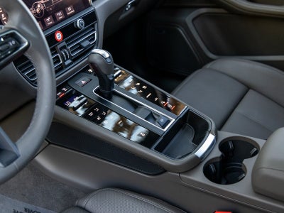 2025 Porsche Macan Macan