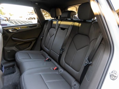 2025 Porsche Macan Macan