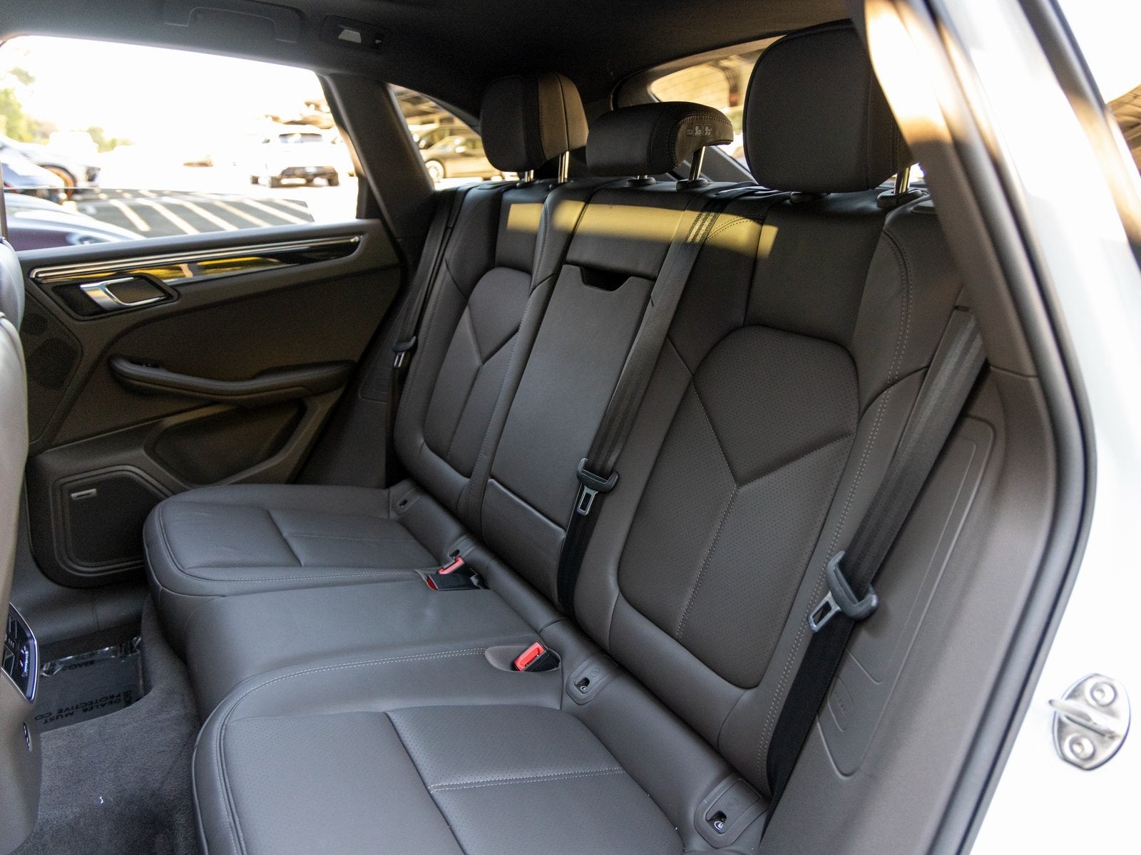 2025 Porsche Macan Macan