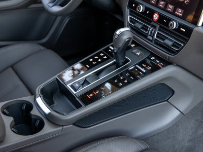 2025 Porsche Macan Macan