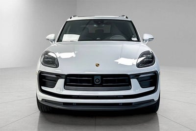 2025 Porsche Macan Macan