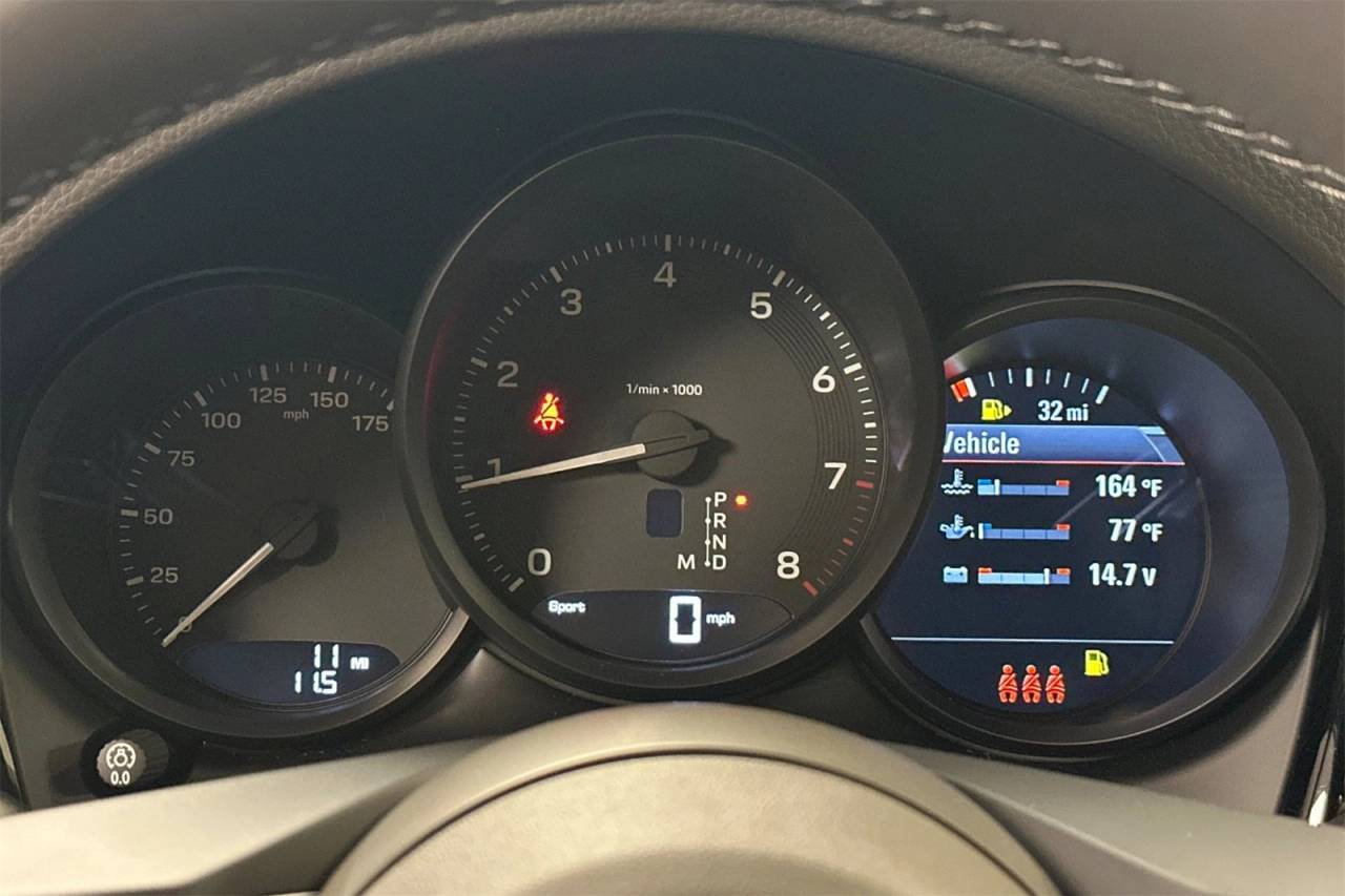 2025 Porsche Macan Macan